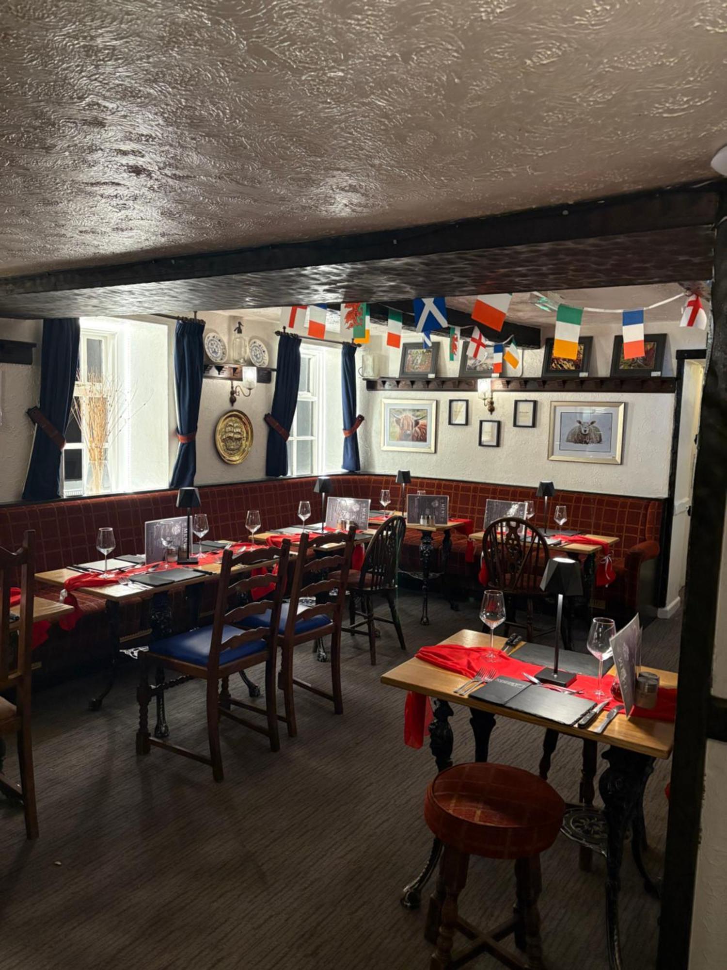Masons Arms Hotel การ์เกรฟ ภายนอก รูปภาพ